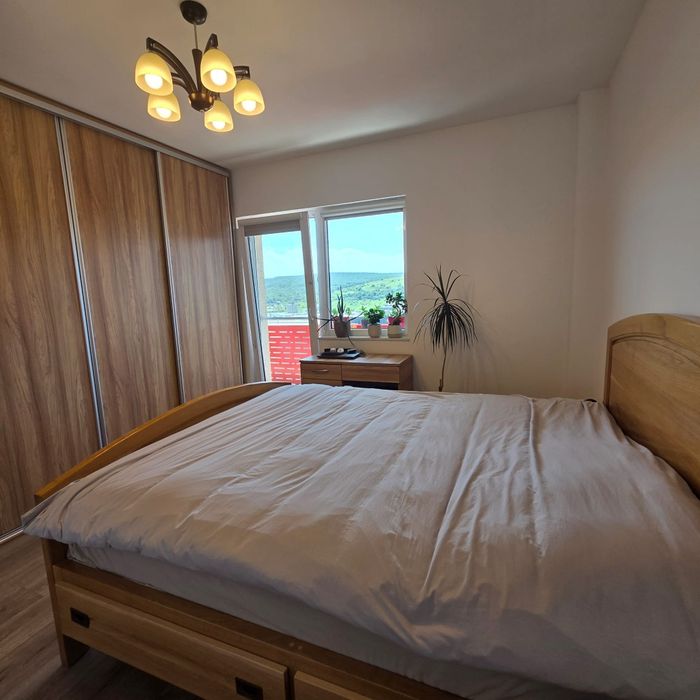 Apartament cu 3 camere, cu balcon 68mp + 23mp zona Baciu