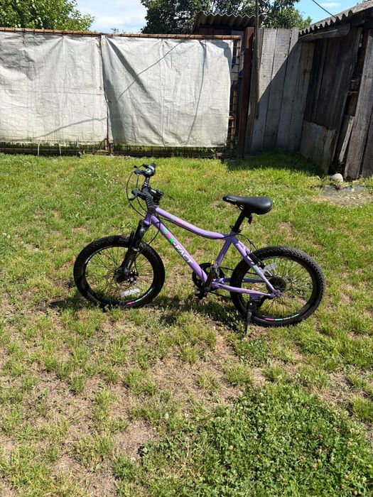 Bicicleta fete  noua