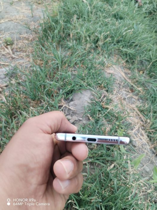 Samsung Galaxy s10 5g 8/512Gb