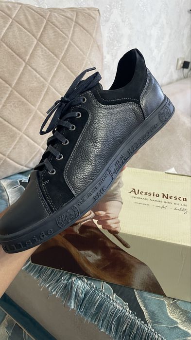 Продам мужской обувь