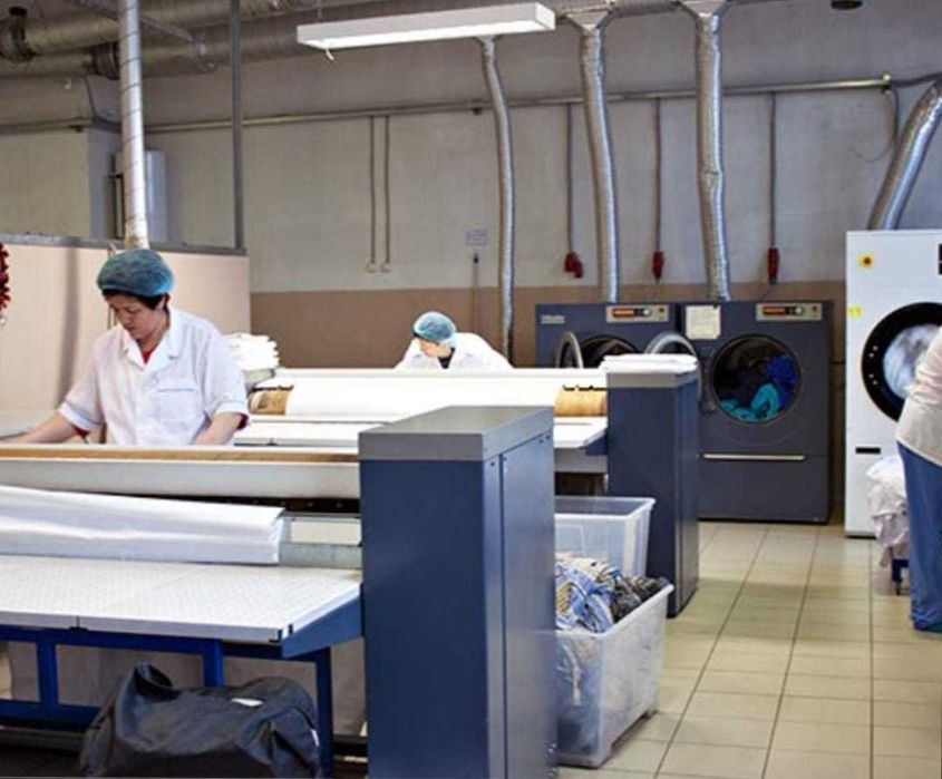 Услуги прачечной и химчистки