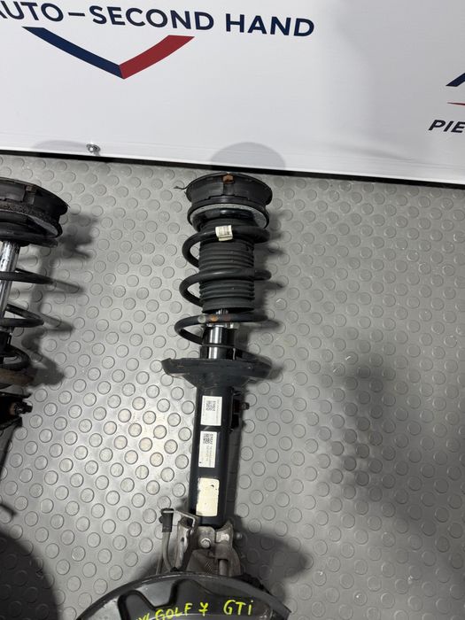 Set Suspensie Fata Telescop Fuzeta Stanga Dreapta Vw Golf 7 GTI