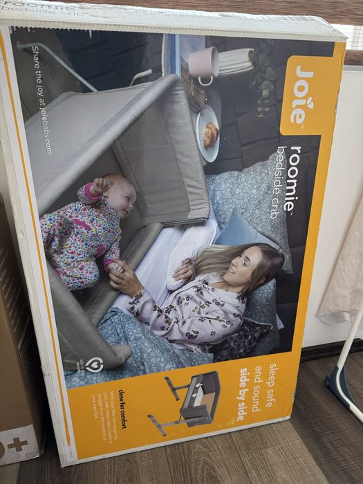 Vand patut joie romie bedside cribe + accesorii cadou