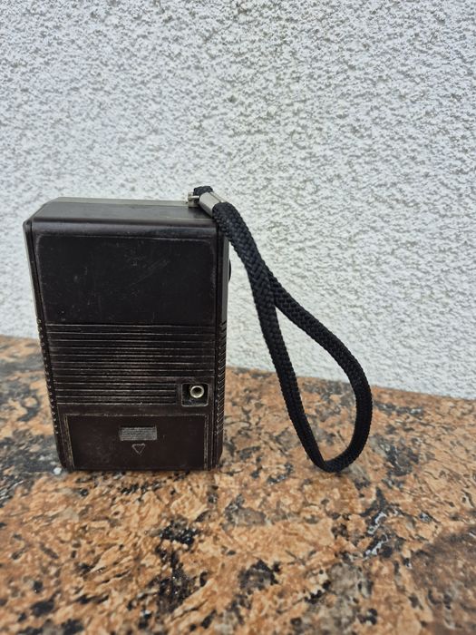 Vand Radio portabil Philips de buzunar model 098, functional 

- livre