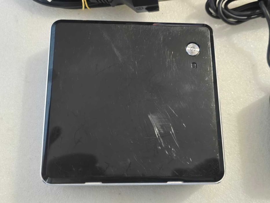 Mini PC Intel NUC6i3SYH, I3-6100U, 8GB RAM DDR4, SSD 128GB 4K Wi-Fi