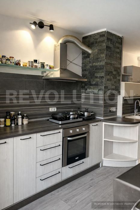 Тристаен за продажба в ж.к Дървеница