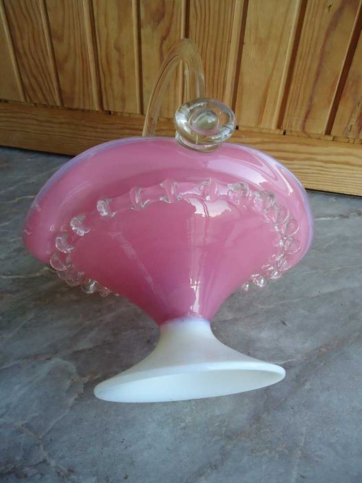 Бонбониера от стъкло