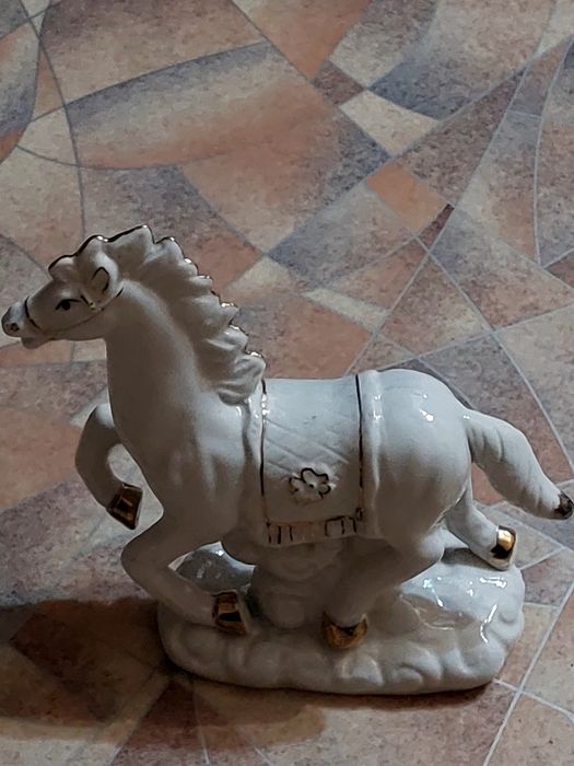 Сувенирная лошади ссср.