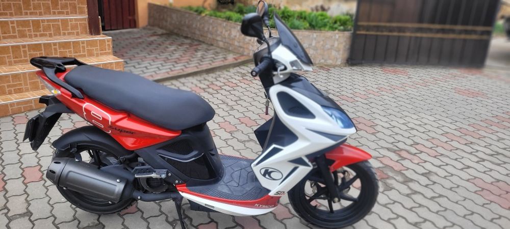 Scuter kymco super 8 an 2010