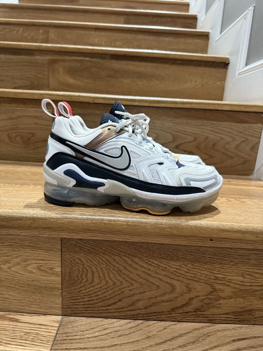 38,5 NIKE W AIR VAPORMAX EVO унисекс