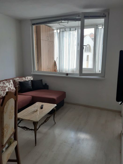 Гарсониера под наем