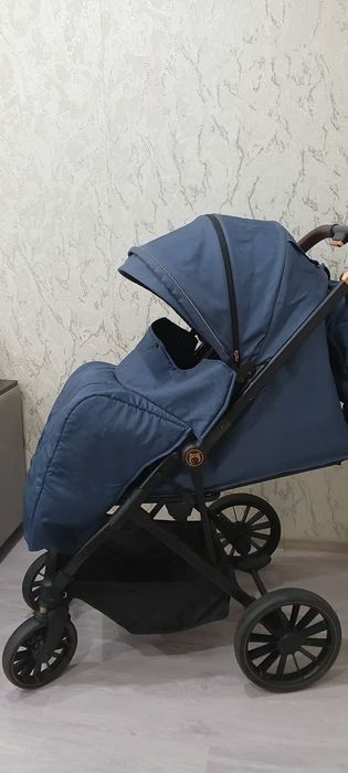 Продам детскую коляску