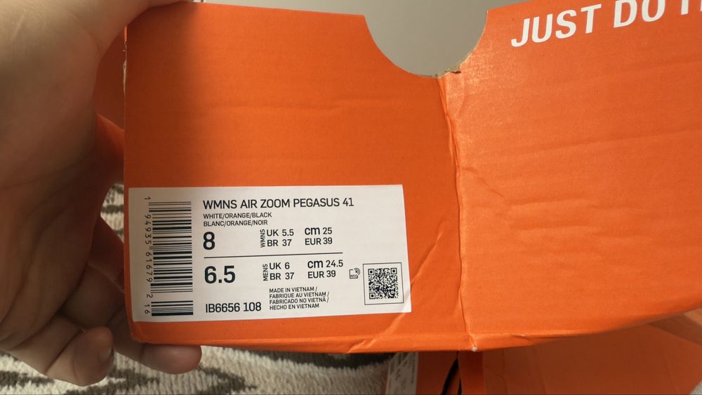 Кроссовки nike 39 размер