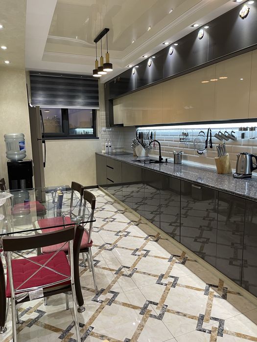 Сдается 3 комнатная квартира.Аэропорт