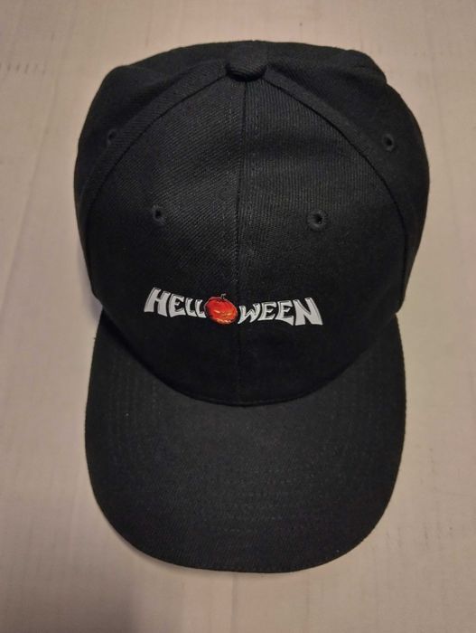 Шапки  с  кузирка