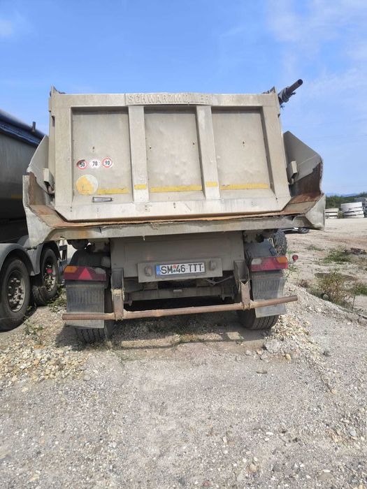 Semiremorca Schwarzmuller