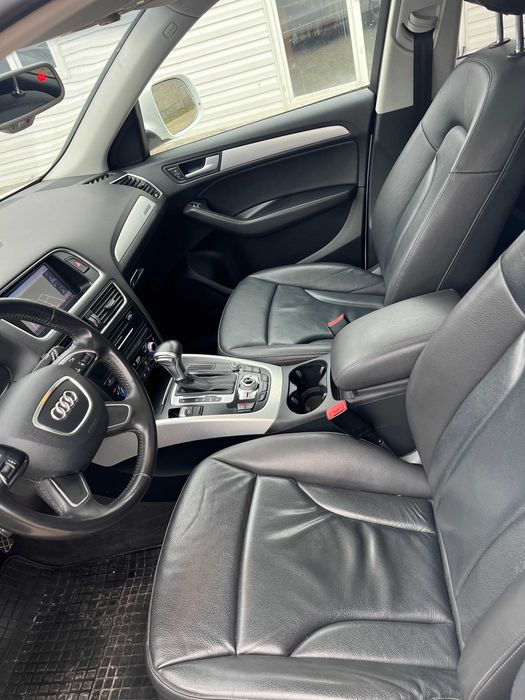 Audi Q5 2.0 TFSI Quattro 220 CP FULL Rate AVANS 0/ Buy-Back