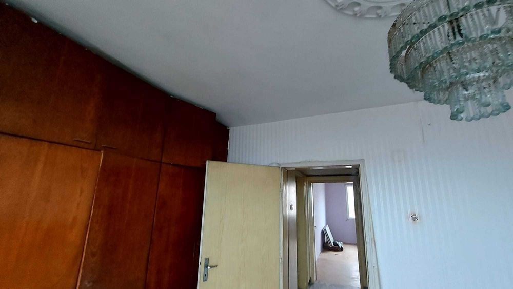 Продава се Многостаен апартамент в Хасково, Овчарски - 150 кв.м за 340 €/кв.м - Снимка #8