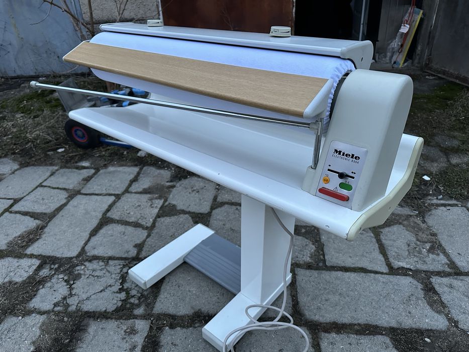 Гладачна машина каландър Миеле/ Miele