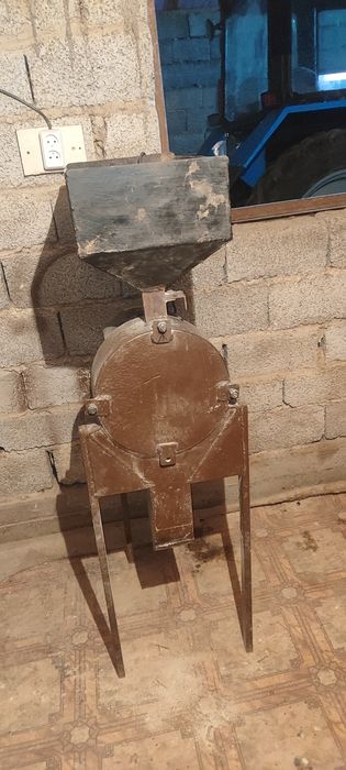 Дробилка  для зерна