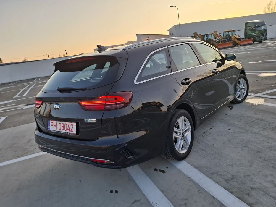 KIA Ceed Eco 2021 Led CarPlay Automata 1.6 CRDI Euro 6  RAR  Nr.rosii