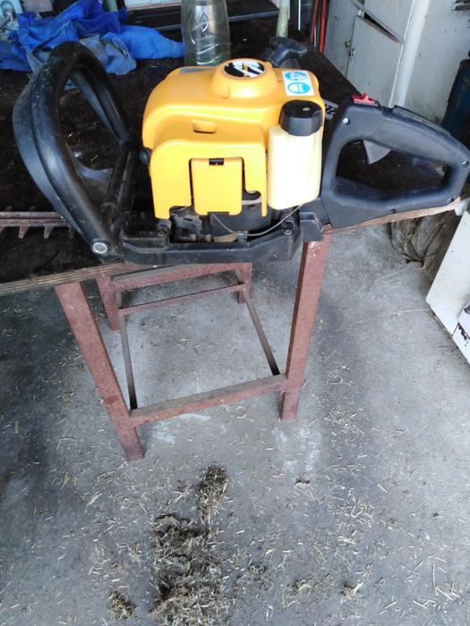 Моторен храсторез Маклош