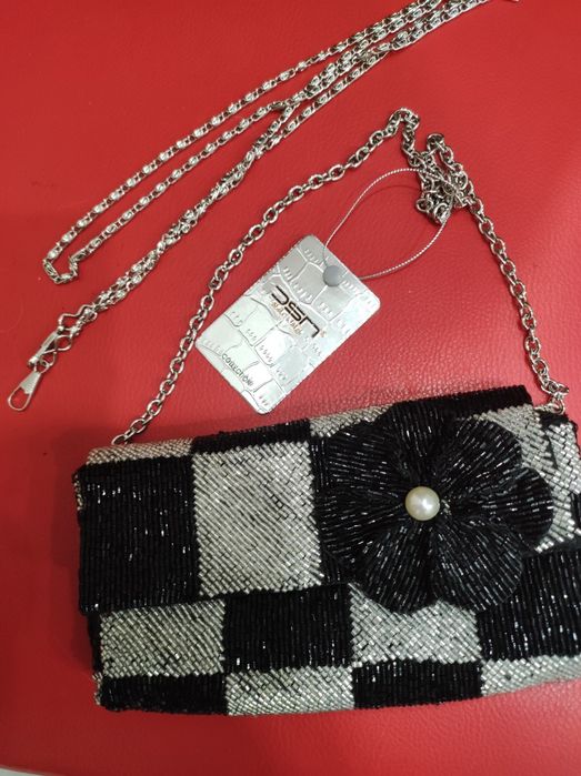 Продам маленькую сумочку