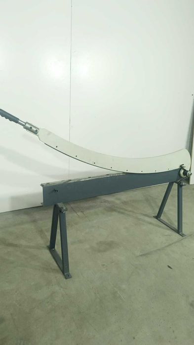Гильотина сабельная HS-1300 ручная