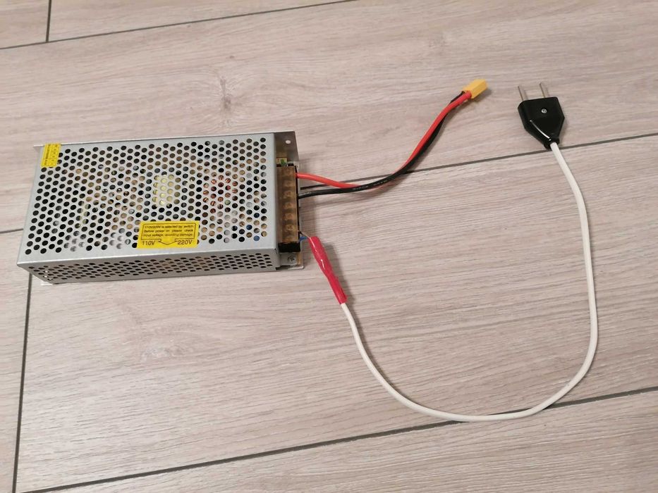 Vând navomodel nădit brushless viteză Speeder 2