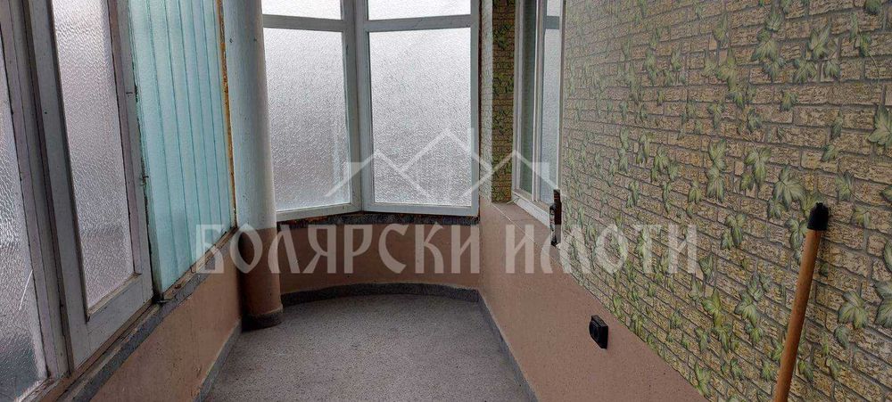 Продава се Етаж от къща в Велико Търново, Център - 172 кв.м за 1041 €/кв.м - Снимка #2