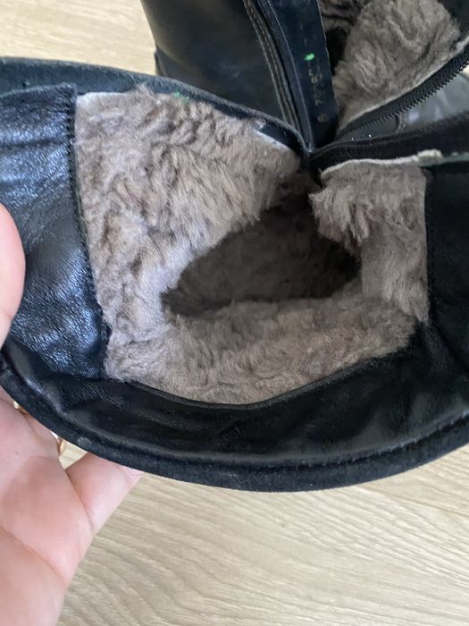 Продам сапоги  зимние Юничел