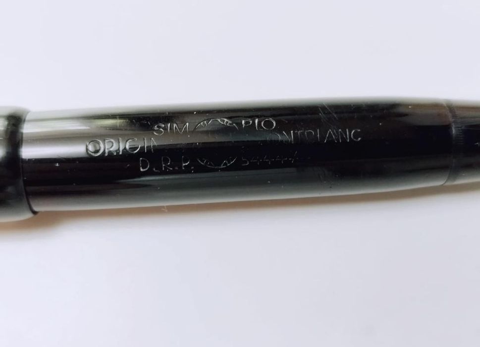 Stilou Montblanc 324, rar , penita aur 14K, piston telescopic, Germania