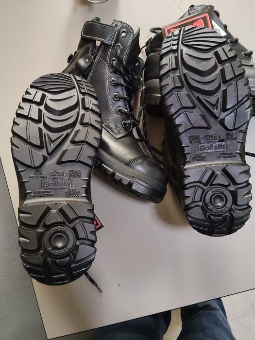 Vând ghete din piele GOLIATH