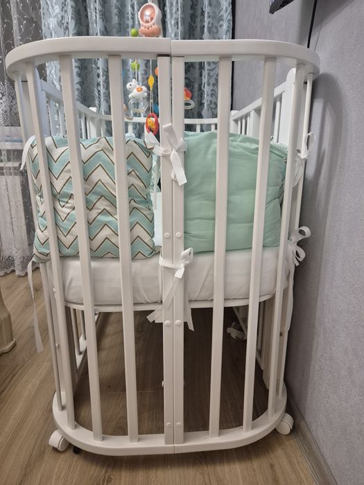 Продам детскую кроватку