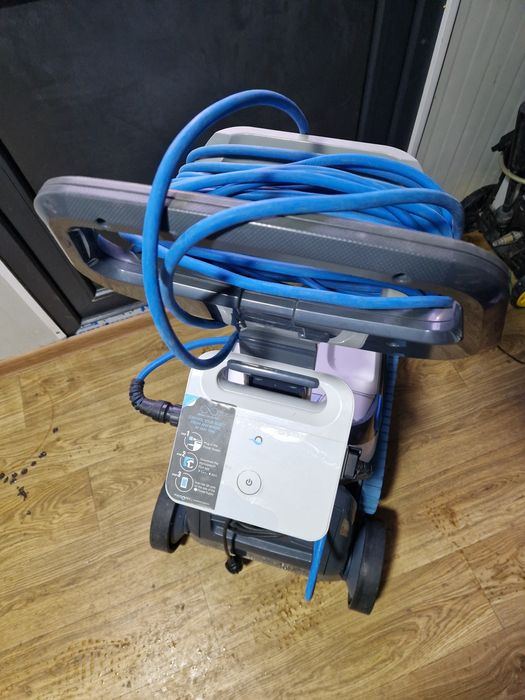 Robot piscina Maytronics Dolphin S300
