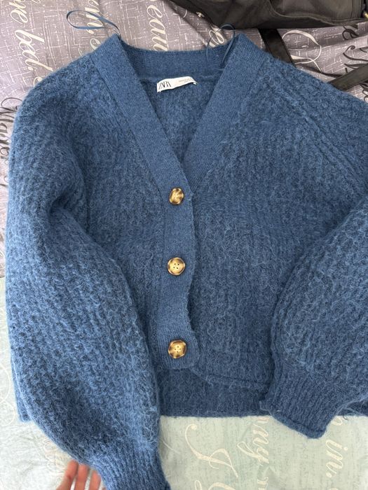 Продам шерстяную кофту от ZARA
