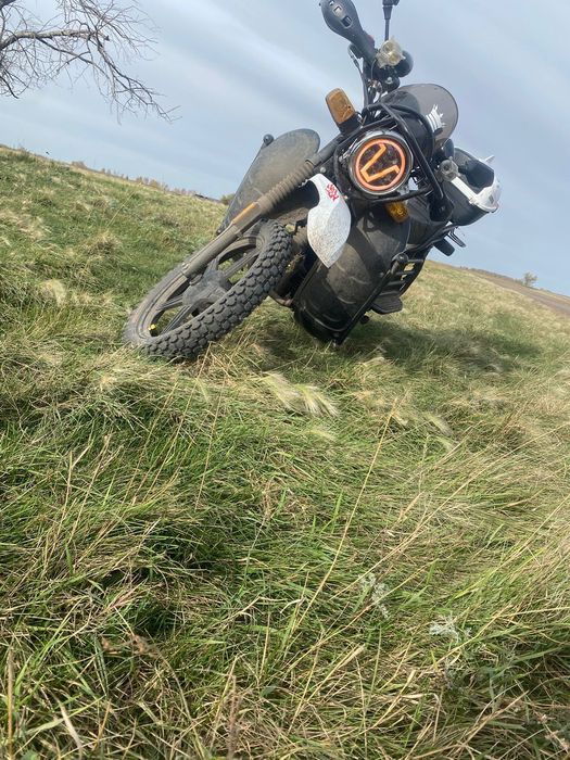 Продам мотоцикл GSX