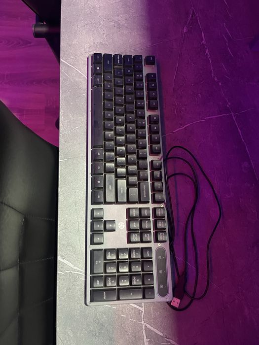 Клавиш продается состояние хороший