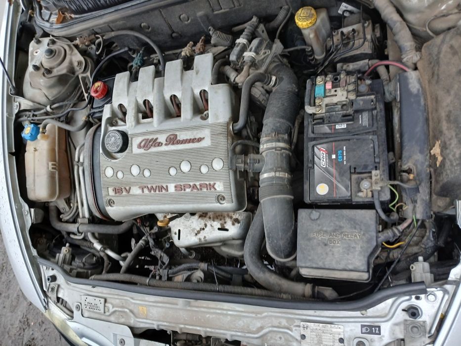 Alfa romeo 147   1.6 twin spark