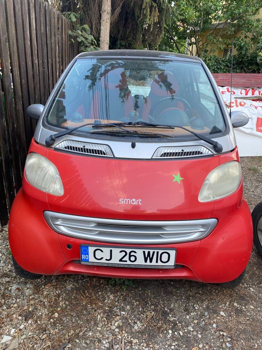 Vând Smart fortwo benzină
