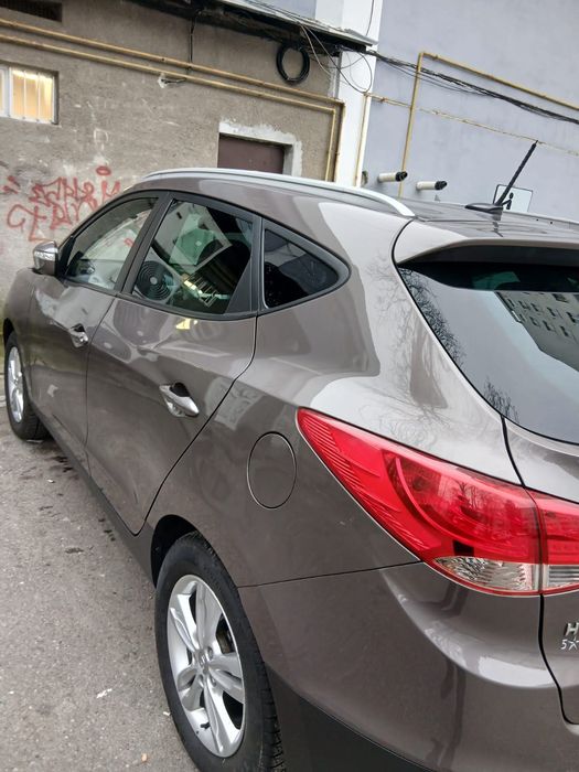 Vând Hyundai IX35 5 STAR edition, an fabricație 2013