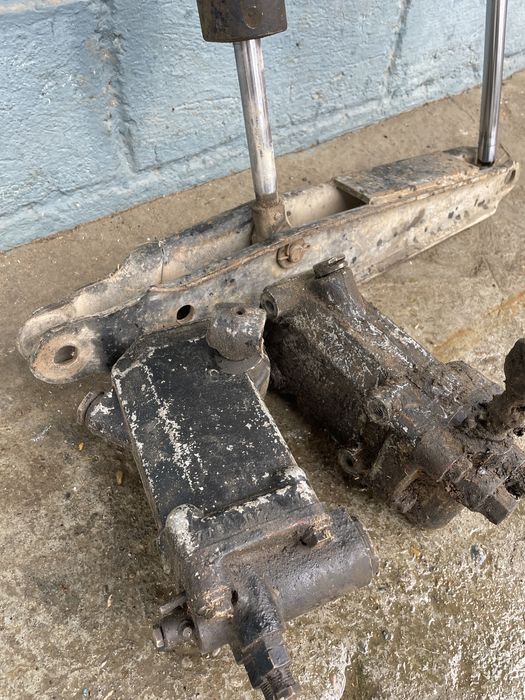 Гидравлический пресс КАМАЗ МАЗ