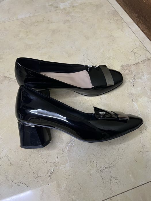 Лакированные туфли 38