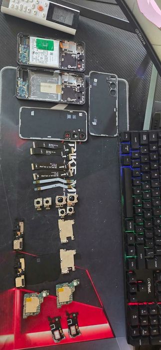 Части за Телефон Samsung S23