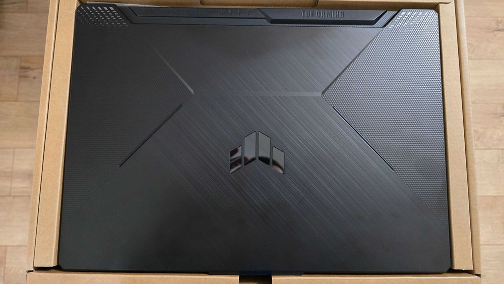 ASUS TUF A15 FA506NC-HN036 Garanție