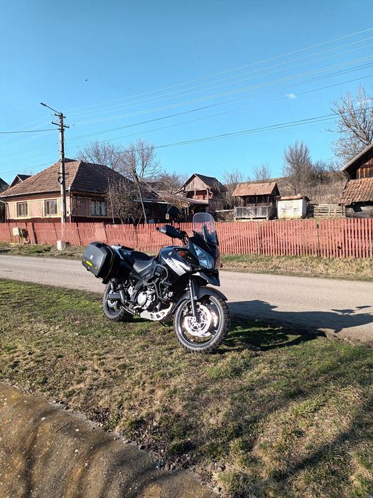 Suzuki V-Strom .