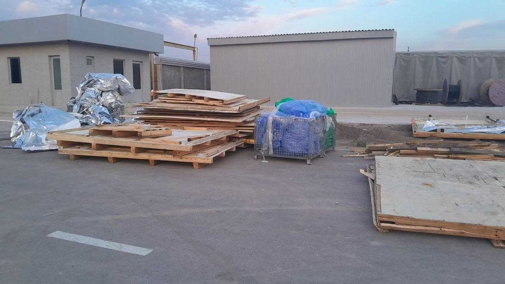 Paddon fanera taxta reyka o'tin sotiladi cheklanmagan miqdorda.