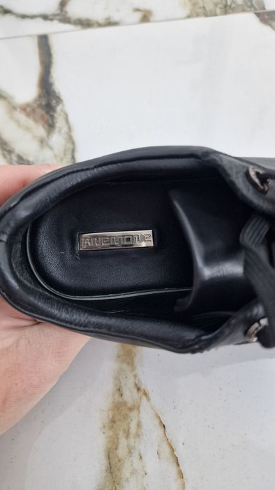 Кожанные кроссовки Anemone