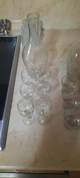 Стъклени сервизи, комплекти