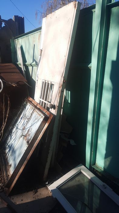 Двери металические